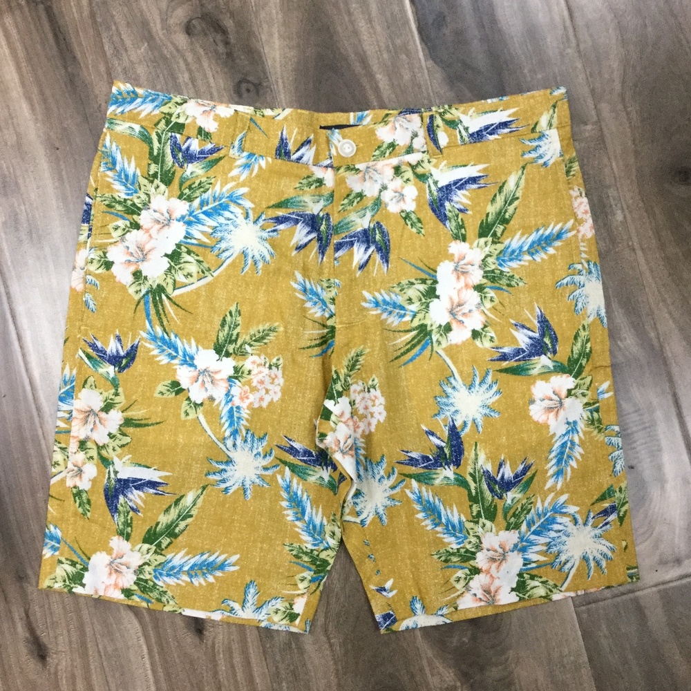 CWST MEN SHORTS